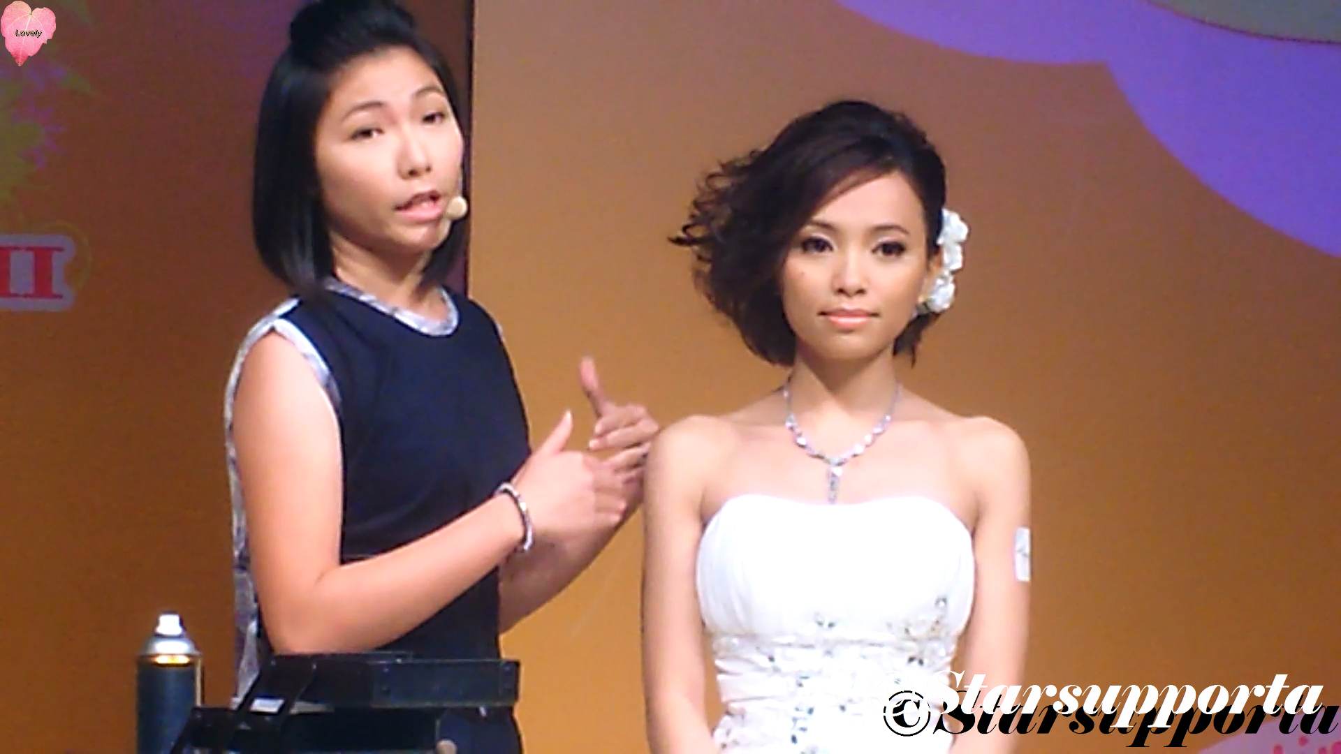 20110924 7th Hong Kong Wedding Showcase - Makeup Dainty: 新娘化妝示範 @ 香港Emax (video)